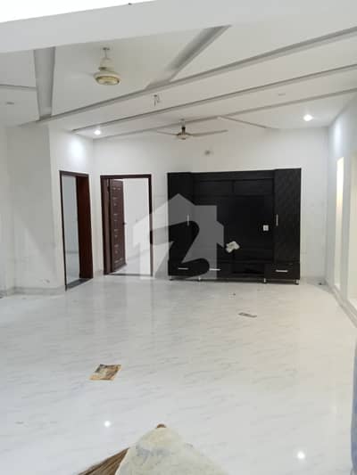 10m Lower Portion For Rent