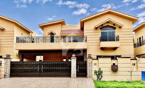 17 Marla Beautiful House For Rent In Askari 10