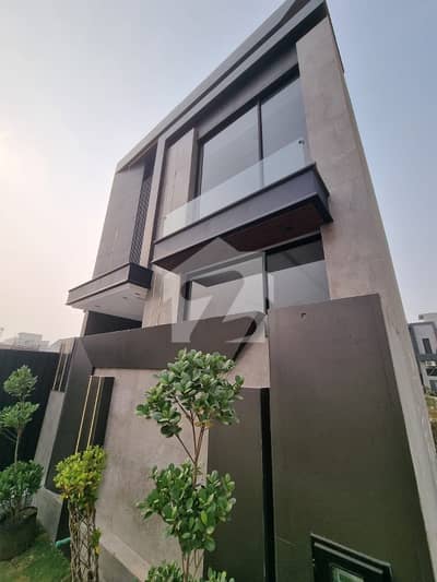 5 MARLA NEW HOUSE AVAILABLE FOR RENT IN DHA 9 TOWN LAHORE