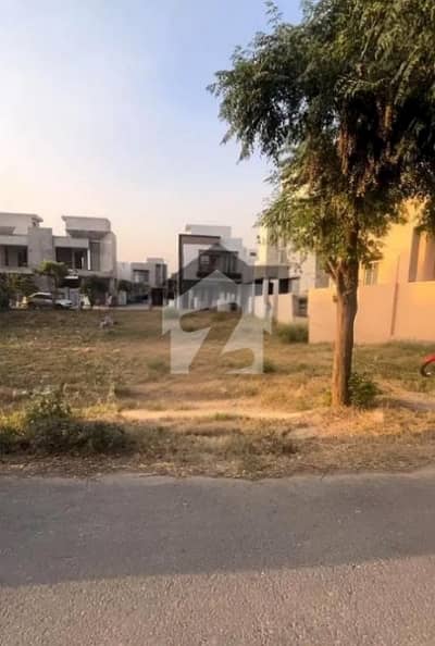 ڈی ایچ اے 9 ٹاؤن ۔ بلاک بی ڈی ایچ اے 9 ٹاؤن,ڈیفنس (ڈی ایچ اے),لاہور میں 5 مرلہ رہائشی پلاٹ 1.38 کروڑ میں برائے فروخت۔ ڈی ایچ اے 9 ٹاؤن ۔ بلاک بی ڈی ایچ اے 9 ٹاؤن,ڈیفنس (ڈی ایچ اے),لاہور میں 5 مرلہ رہائشی پلاٹ 1.38 کروڑ میں برائے فروخت۔