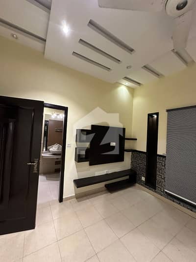 Limited Availability Book Your Visit Today | Fully Renovated 5 Marla Luxury House for Rent in DHA Phase 5 with 3 Spacious Bedrooms, Premium Finishes & Prime Hot Location | Demand 150K Negotiable | Easy Deal with Wall Green Realtors