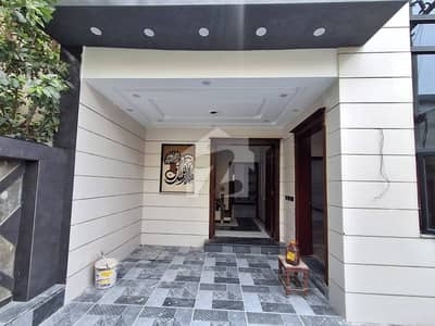 8.5 Marla Brand New Luxury Ultra Modern Style Direct Owner Super Hot Location All Original Picture attached Available For Sale in Architect Engineer Society.