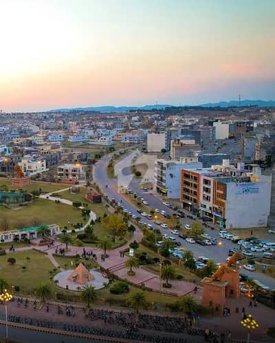 سٹی ہاؤسنگ سکیم جہلم میں 4 مرلہ کمرشل پلاٹ 1.9 کروڑ میں برائے فروخت۔