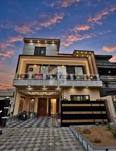 7 Marla Luxury Brand New House For Sale