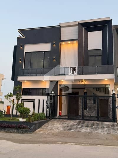 7 Marla Double Unit House 60 Fit Street Available. For Sale Faisal Margalla City B-17 Islamabad.