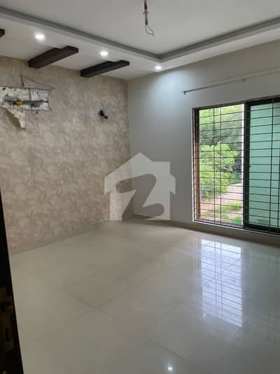 10 Marla Full House With Basement At the Hot Location Dha phase 5