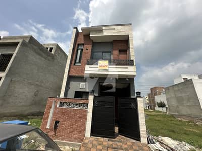 4 Bed C Block 3 Marla House For Sale