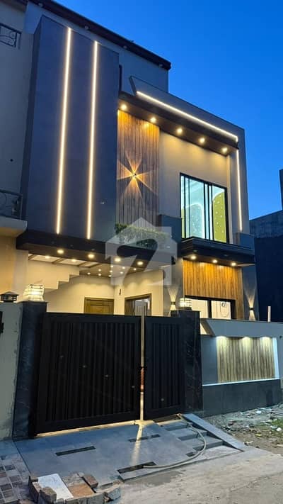 4 Bed Beautiful New House For Sale C Block