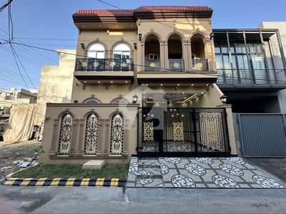 5 marla Beautyfull house for sale in Bismillah housing Scheme 5 marla Beautyfull house for sale in Bismillah housing Scheme