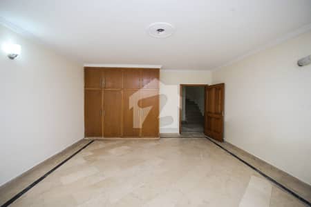 1 Kanal Upper Portion for Rent in EME