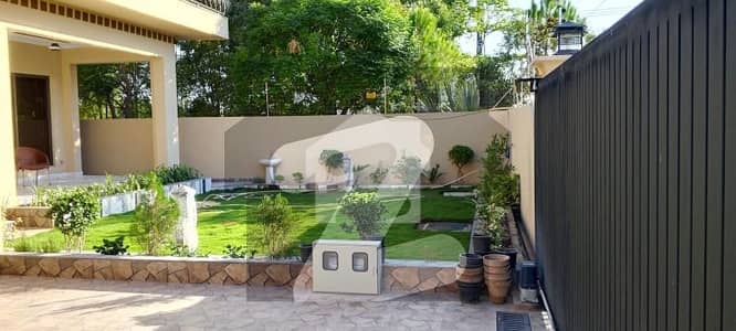 ایف ۔ 11 اسلام آباد میں 3 کمروں کا 1 کنال زیریں پورشن 4.0 لاکھ میں کرایہ پر دستیاب ہے۔