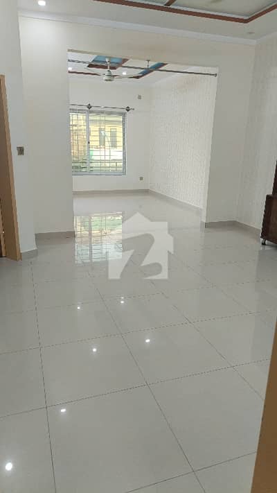7 Marla Upper Portion For Rent
