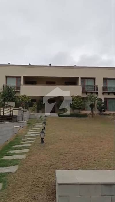 2700 YARD HOUSE FOR RENT AT PHASE 2 ONLY FOR MULTINATIONAL AND EMBASSY CLIENTS,