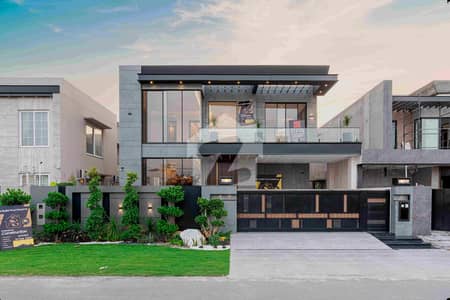 ANW REAL ESTATE PROUDLY OFFERS: 1 KANAL ELEGANT AND FULLY MAINTAINED SUPER HOT LOCATED BUNGALOW IS AVAILABLE IN THE BEST BLOCK OF DHA PHASE 6 LAHORE.