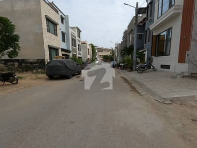 Prime Location DHA Phase 7 Extension 100 Square Yards House Up For sale