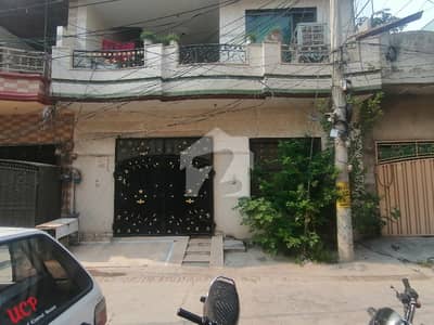 House For Grabs In 5 Marla Marghzar Officers Colony