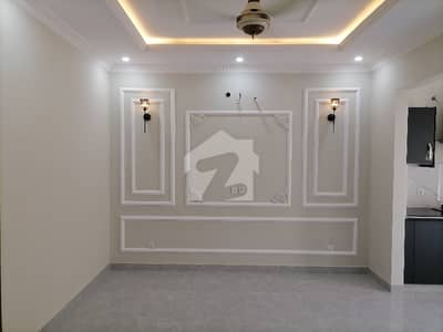 5 Marla House For Sale In The Perfect Location Of Green City