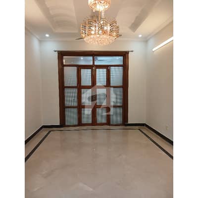House For Rent In G . 13 Size 30x60.7. Marla