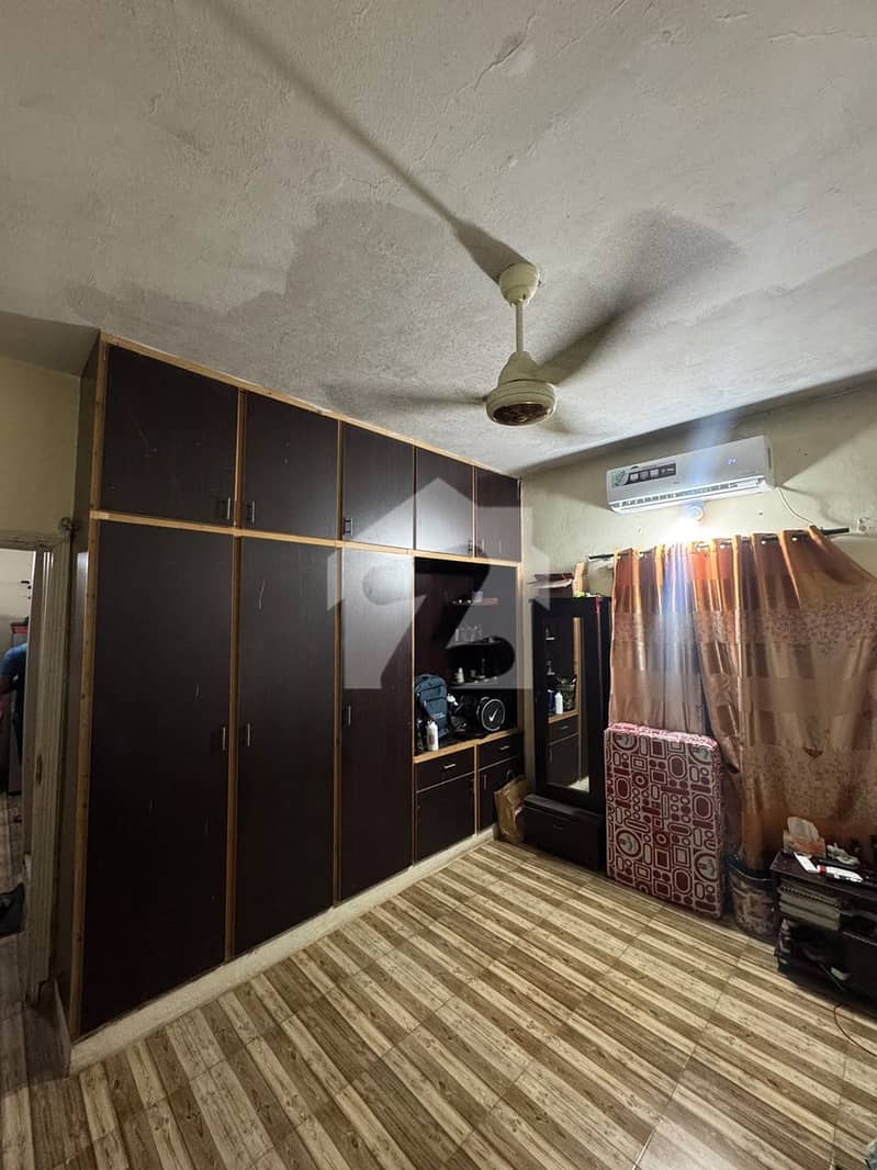 ایف ۔ 8/4 ایف ۔ 8,اسلام آباد میں 1 کمرے کا 1 مرلہ کمرہ 60.0 ہزار میں کرایہ پر دستیاب ہے۔ ایف ۔ 8/4 ایف ۔ 8,اسلام آباد میں 1 کمرے کا 1 مرلہ کمرہ 60.0 ہزار میں کرایہ پر دستیاب ہے۔