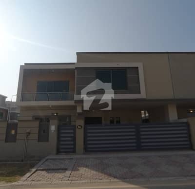 375 Square Yards House In Karachi Is Available For Sale
