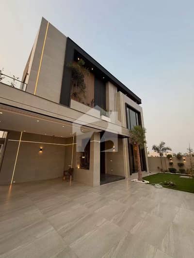 1 Kanal House For Sale in Prime Loaction of Dha 2