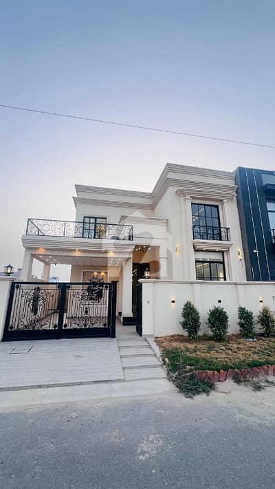 ڈی ایچ اے فیز 1 ۔ سیکٹر بی1 ڈی ایچ اے فیز 1,ڈی ایچ اے ڈیفینس,ملتان میں 4 کمروں کا 10 مرلہ مکان 3.2 کروڑ میں برائے فروخت۔ ڈی ایچ اے فیز 1 ۔ سیکٹر بی1 ڈی ایچ اے فیز 1,ڈی ایچ اے ڈیفینس,ملتان میں 4 کمروں کا 10 مرلہ مکان 3.2 کروڑ میں برائے فروخت۔