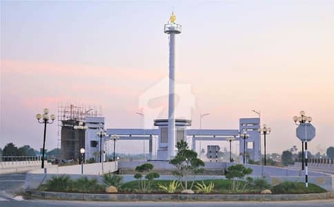 10 Marla Prime Located Possession Plot Near Park Masjid and Main 250ft Road