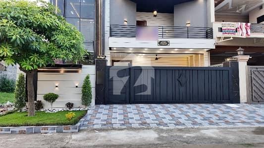 Unoccupied House Of 10 Marla Is Available For Sale In GT Road