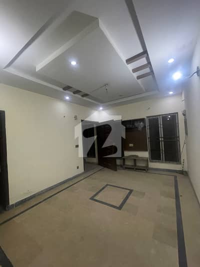4 Marla Beautiful Double Apartment Available For Rent Bchlours