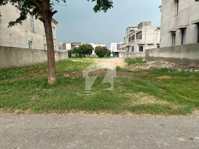 Plot No-576 Block S - 20 Marla On Top Location of Phase 7 DHA Lahore For Urgent Sale
