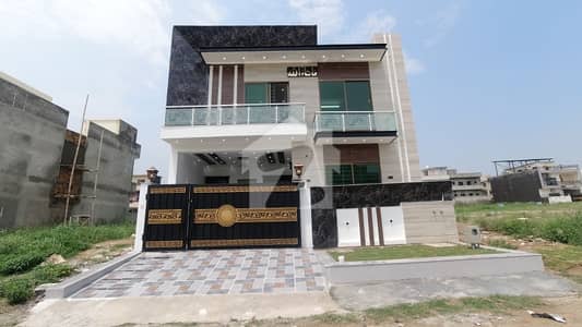 Centrally Located House In Mumtaz City - Ravi Block Is Available For Sale