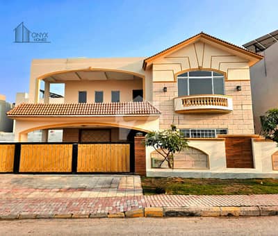 Amazing 1 Kanal House With Excellent Finish