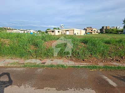 EXCELLENT CORNER PLOT FOR SALE - DHA PHASE 5, SECTOR C, ISLAMABAD