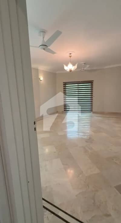 F-8/1 Upper Portion For Rent | 3 Bed + Drawing Dining | Separate Gate F-8/1 Upper Portion For Rent | 3 Bed + Drawing Dining | Separate Gate