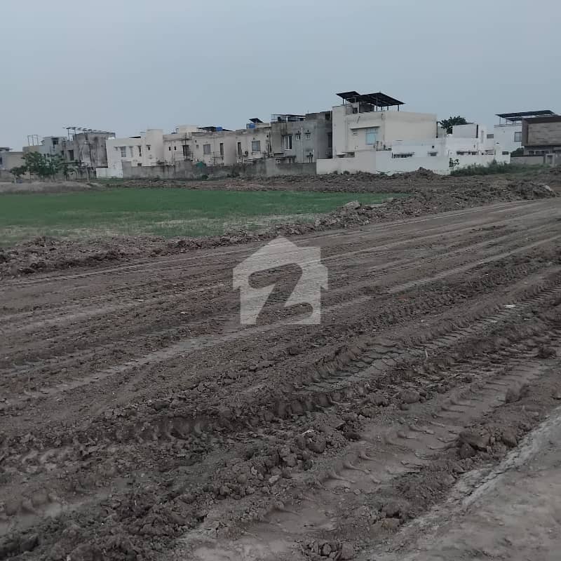 پیراگون سٹی لاہور میں 5 مرلہ رہائشی پلاٹ 1.25 کروڑ میں برائے فروخت۔ پیراگون سٹی لاہور میں 5 مرلہ رہائشی پلاٹ 1.25 کروڑ میں برائے فروخت۔