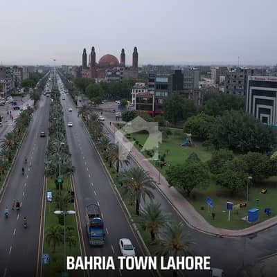 Prime Location 8 Marla Plot For Sale in J Block with All Dues Clear