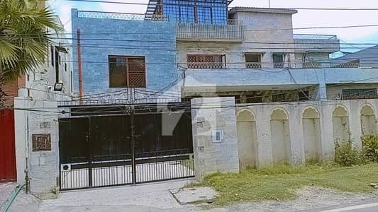 Double Storey 2 Kanal House Available In Muslim Town For sale Double Storey 2 Kanal House Available In Muslim Town For sale