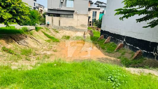 Second Entrance 5 Marla Plot For Sale In Crystal Block, Park View City, Lahore