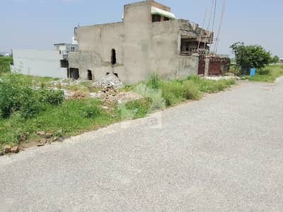ای ۔ 18 اسلام آباد میں 10 مرلہ رہائشی پلاٹ 70.0 لاکھ میں برائے فروخت۔ ای ۔ 18 اسلام آباد میں 10 مرلہ رہائشی پلاٹ 70.0 لاکھ میں برائے فروخت۔