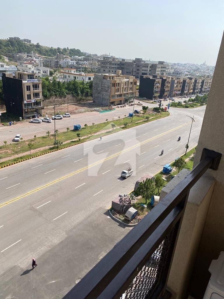 2 bed flat with servent room 2 bed flat with servent room