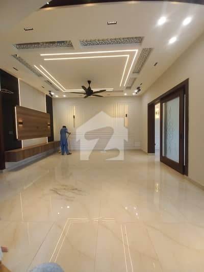 Brand New 10 Luxury House 5 Bed Accommodation 2 American Kitchen 1 Servent Two Species TV Lounge Available For Rent In Bahria Enclave Islamabad