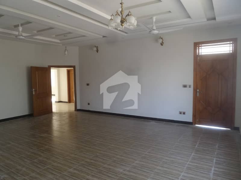 ای ۔ 7 اسلام آباد میں 6 کمروں کا 2 کنال مکان 90.0 کروڑ میں برائے فروخت۔ ای ۔ 7 اسلام آباد میں 6 کمروں کا 2 کنال مکان 90.0 کروڑ میں برائے فروخت۔