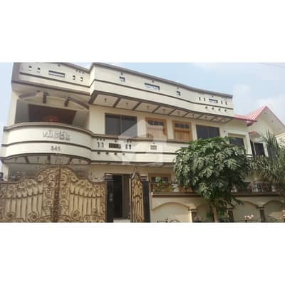 12 Marla Beautiful House Available For Sale In Islamabad G-14/4 Near Islamabad International Airport, Motorway On Main Sirinagar Highway