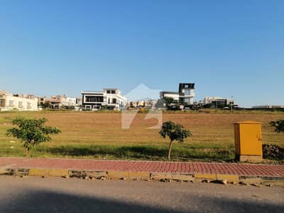 10 Marla PLOT SECTER A Is Available For Sale In Bahria Town Phase 8 Rawalpindi 10 Marla PLOT SECTER A Is Available For Sale In Bahria Town Phase 8 Rawalpindi