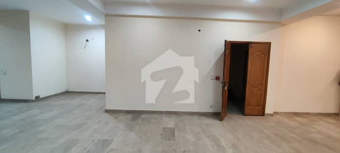 6 Marla Cheapest Price Plot