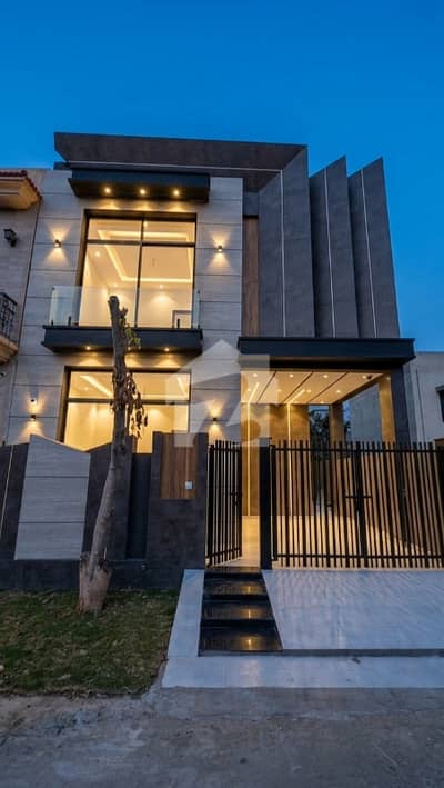 5 Marla Brand New House For Rent