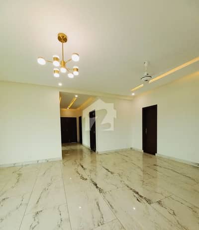 10 Marla 3 Bedroom Apartment Available For Rent In Askari 11 Lhr