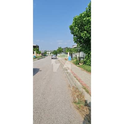 بحریہ ٹاؤن فیز 8 ۔ بلاک ایل بحریہ ٹاؤن فیز 8,بحریہ ٹاؤن راولپنڈی,راولپنڈی میں 12 مرلہ رہائشی پلاٹ 85.0 لاکھ میں برائے فروخت۔ بحریہ ٹاؤن فیز 8 ۔ بلاک ایل بحریہ ٹاؤن فیز 8,بحریہ ٹاؤن راولپنڈی,راولپنڈی میں 12 مرلہ رہائشی پلاٹ 85.0 لاکھ میں برائے فروخت۔