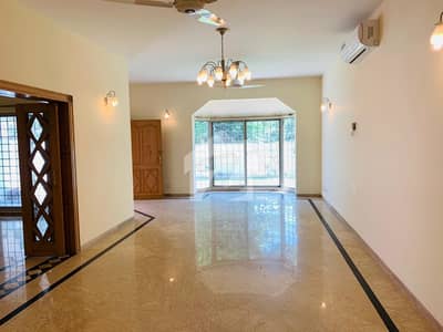 FULL HOUSE FOR RENT IN F-8