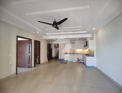 3rd Floor | Move-In Ready 1-Bed Cube Apartment | Charges Paid